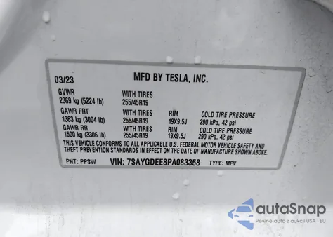 2023 Tesla Model Y Awd/Long Range Dual Motor All-Wheel Drive z USA, uszkodzony, nr VIN 7SAYGDEE8PA083358